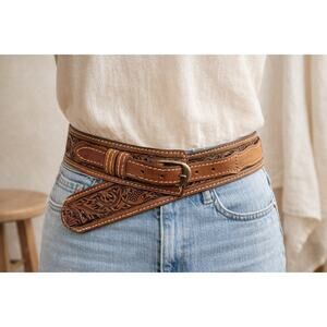 Vintage Tooled Leather Belt Western Boho Brown Floral Statement Waist Belt
